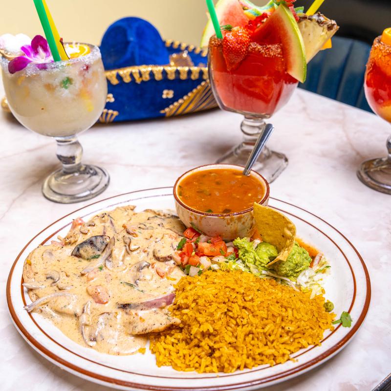 menu item 9 of 12, Pollo Delicioso