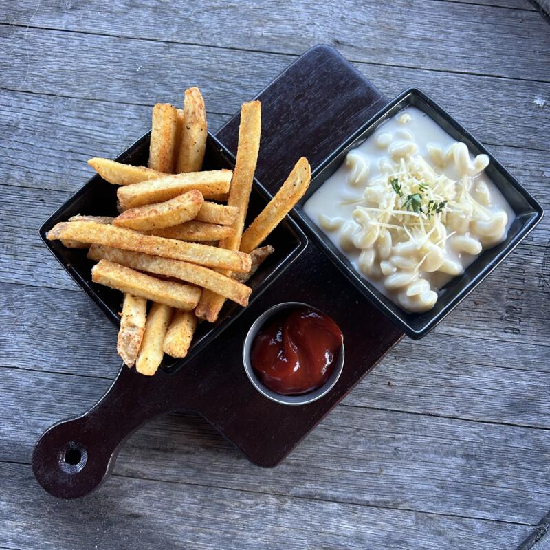 White Cheddar Mac n Cheese photo