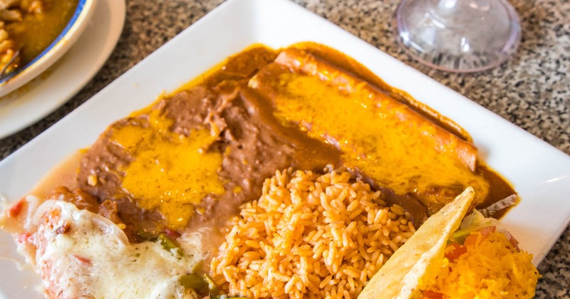 Chile Relleno plate and glass of Mango Margarita served