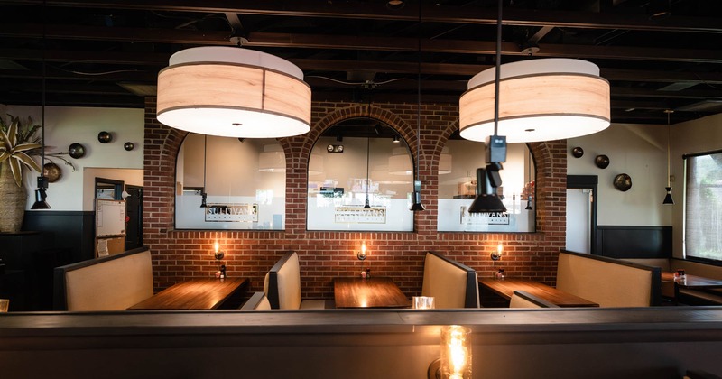 Dining area waiting for the guests