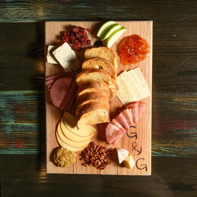 menu item 9 of 44, Large board for 4 people
