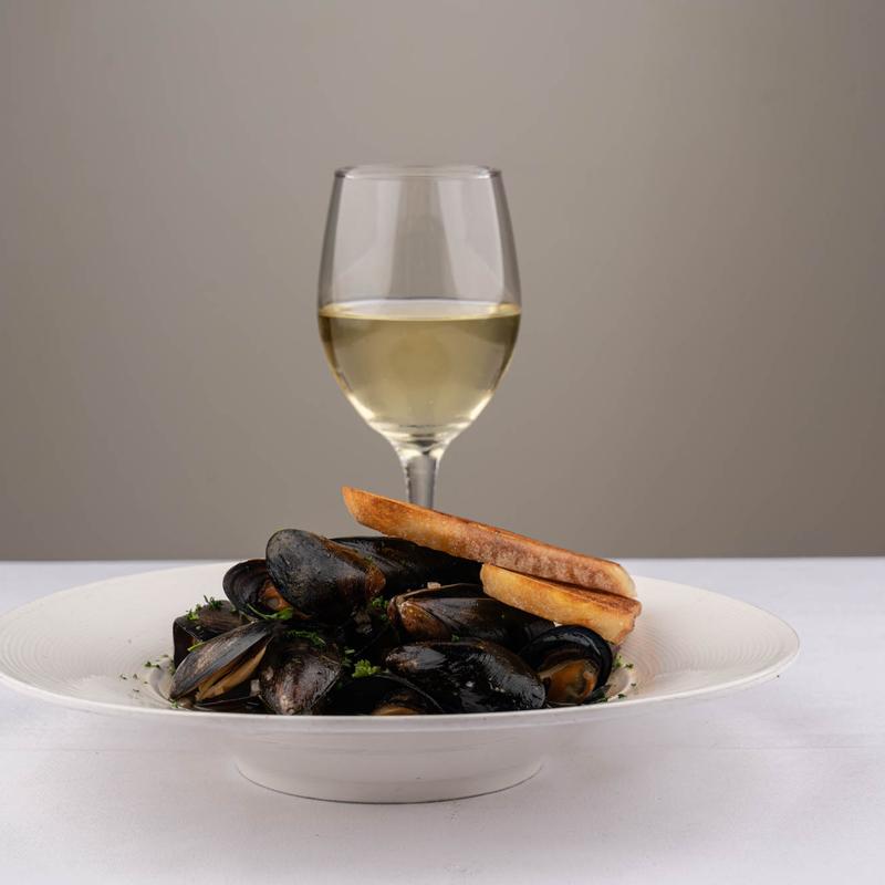 Mussels Mariniere photo