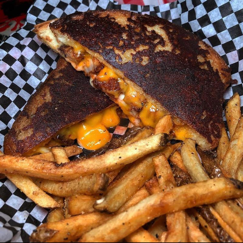 Gwarled Cheese photo