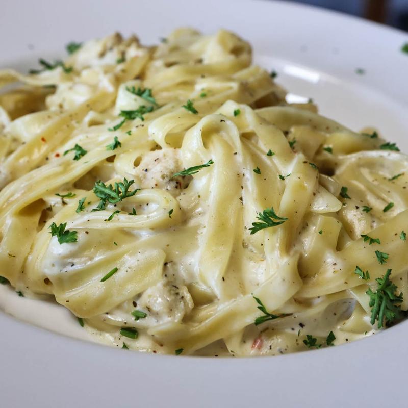 Chicken Fettuccine Alfredo photo