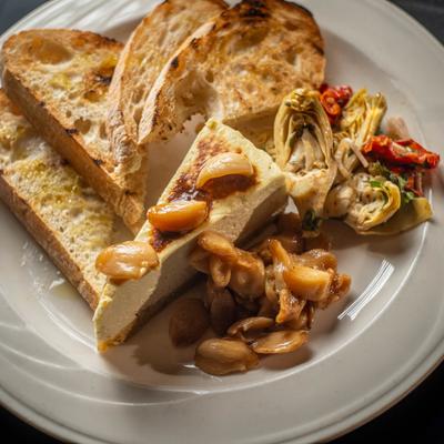 Gorgonzola cheesecake