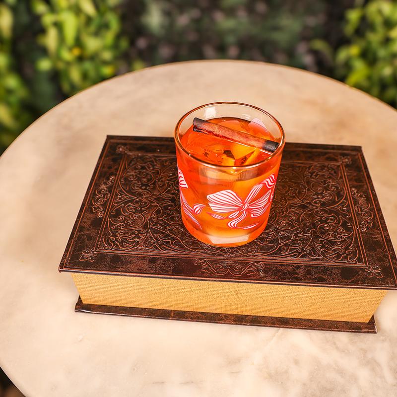 Fifth Avenue & Madison photo