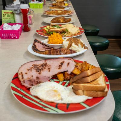Various breakfast items served in the counter.