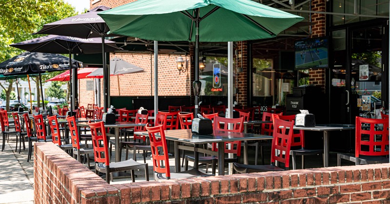 Exterior, seating area