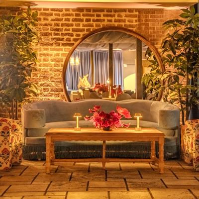 gallery photo number 52