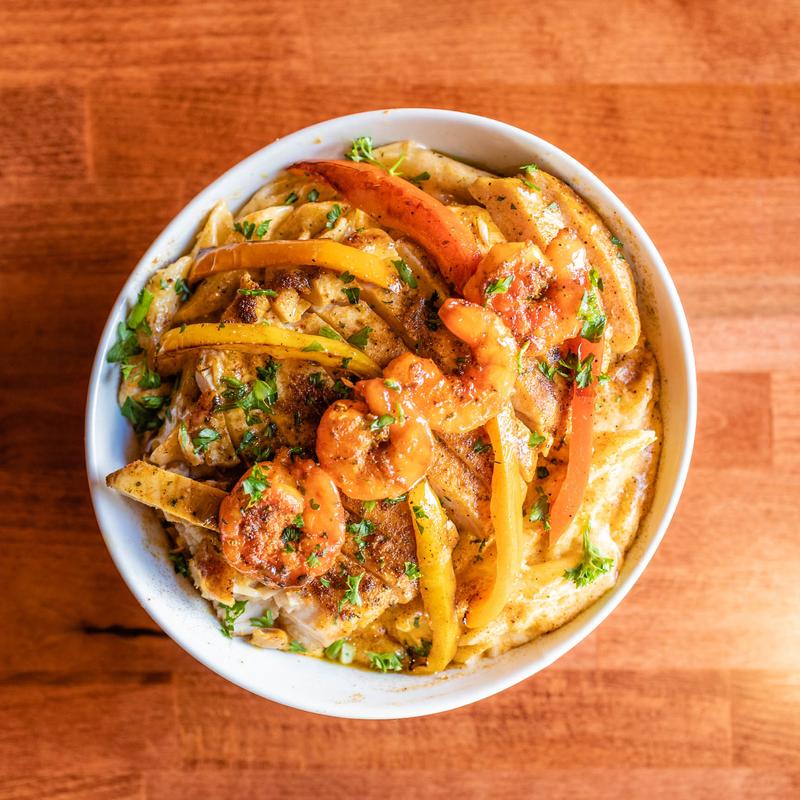 Grilled Chicken Alfredo Pasta photo