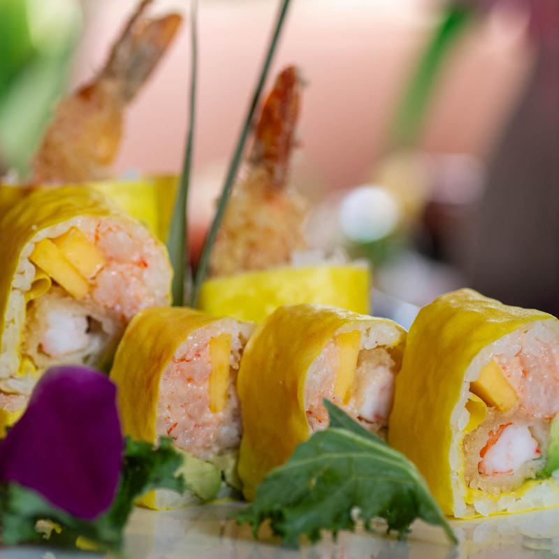 menu item 19 of 21, Christmas Roll