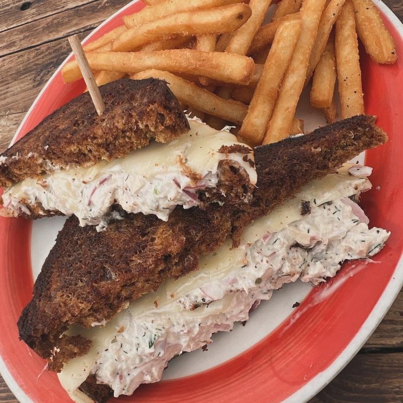 TUNA MELT photo