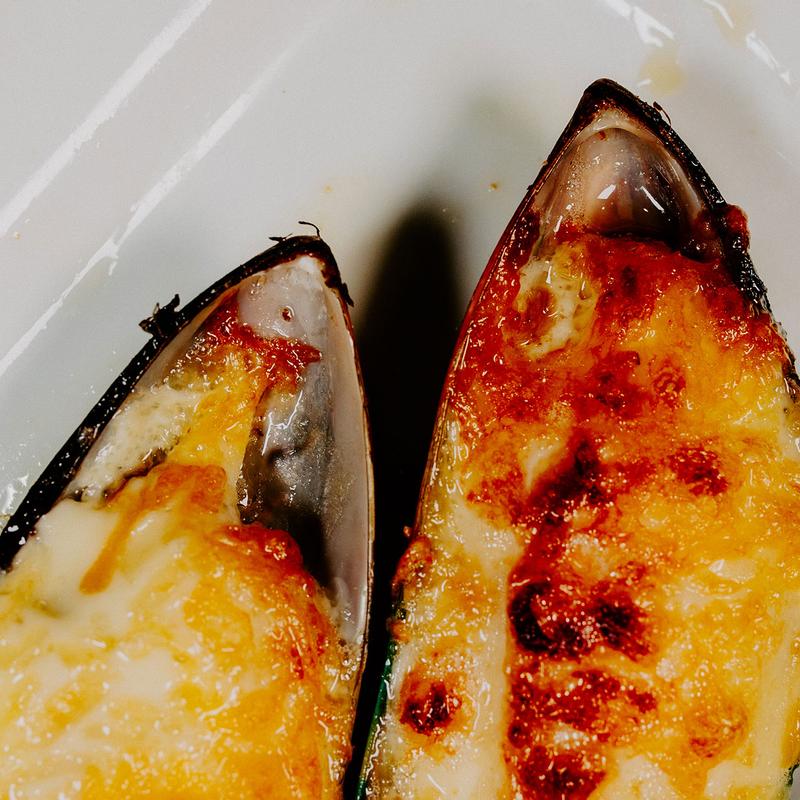 Baked Mussels (2pcs) photo
