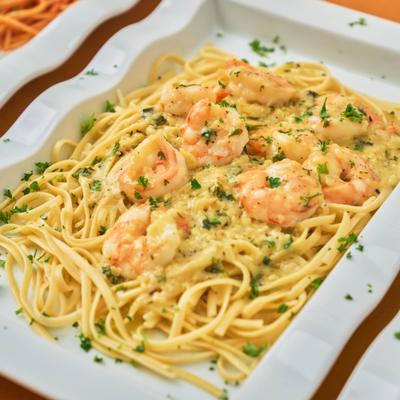 Shrimp scampi pasta.