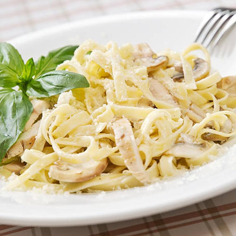 Fettucini alfredo photo