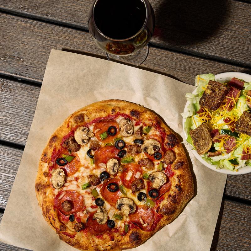 menu item 41 of 41, Free House Side Salad with Purchase of a Specialty Pizza