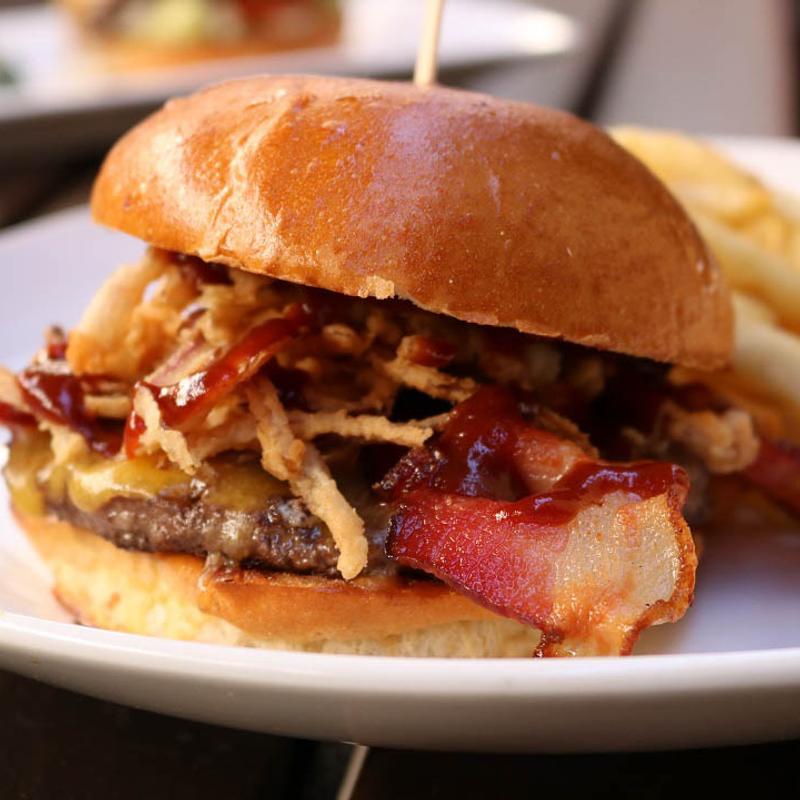 Cheyenne Burger photo