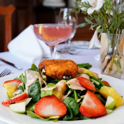 spinach and goat cheese salad.