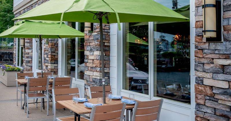 Exterior, main seating