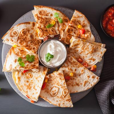 Quesadilla with sauce dip