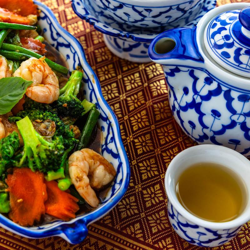 menu item 19 of 24, 29. Gra - Tiam Prik Thai