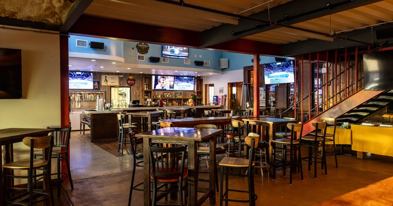 Interior, seating space, high seating chairs and tables