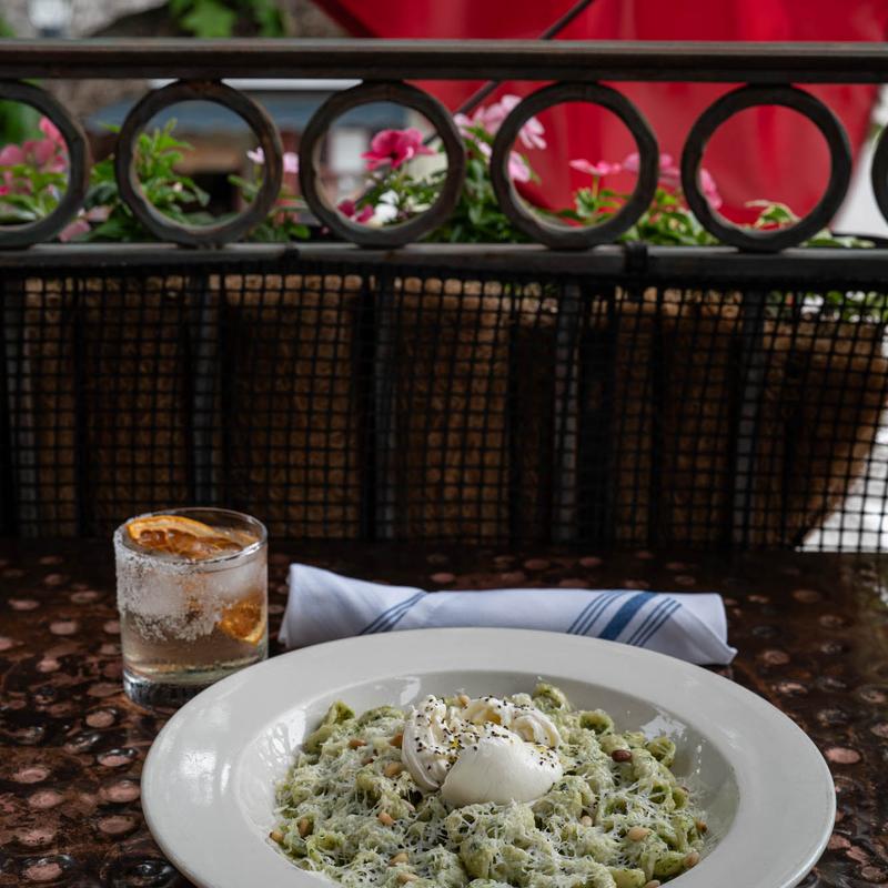 Burrata Basilico photo