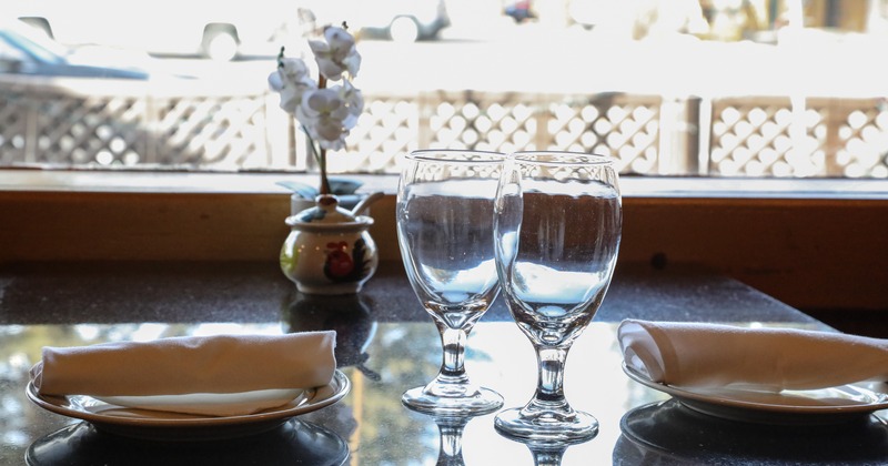 Plates and wine glasses