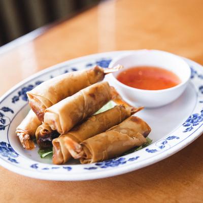 Rocket shrimp with sauce for dipping.