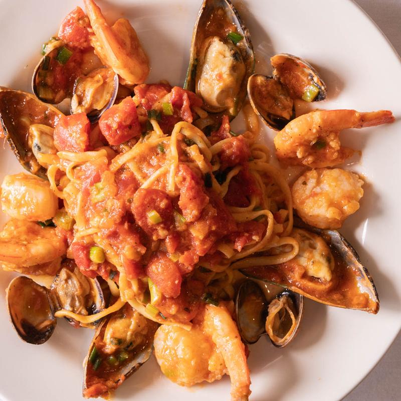 Linguine Di Mare photo