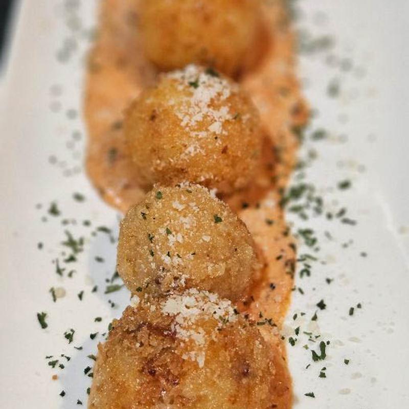 Mac and Cheese Balls photo