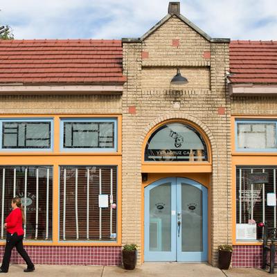 Veracruz Cafe exterior.