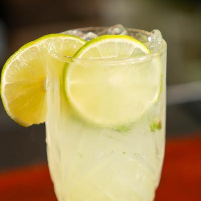Mojito cocktail drink.