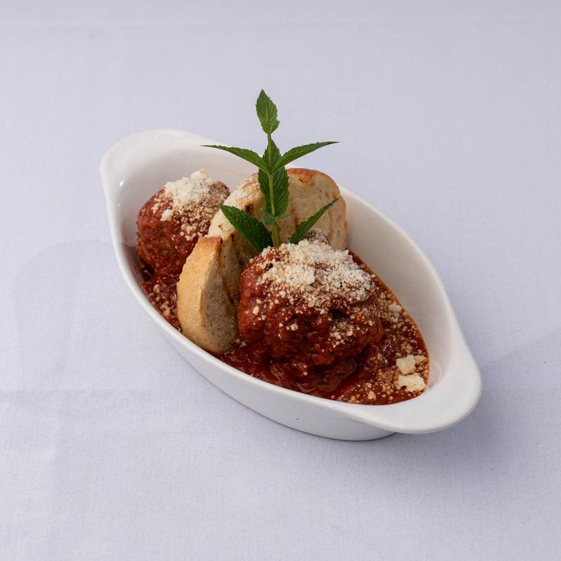 Tomato Braise Polpette photo