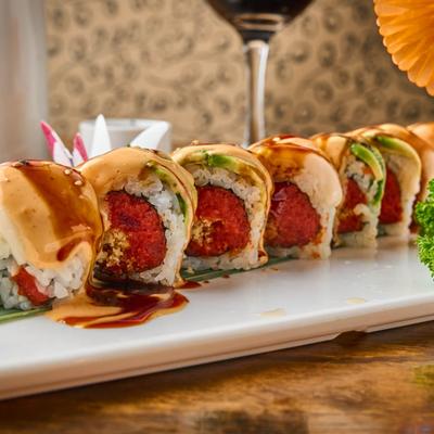 Spicy Tuna Special Roll.