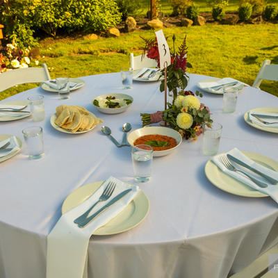 Table for eight setup
