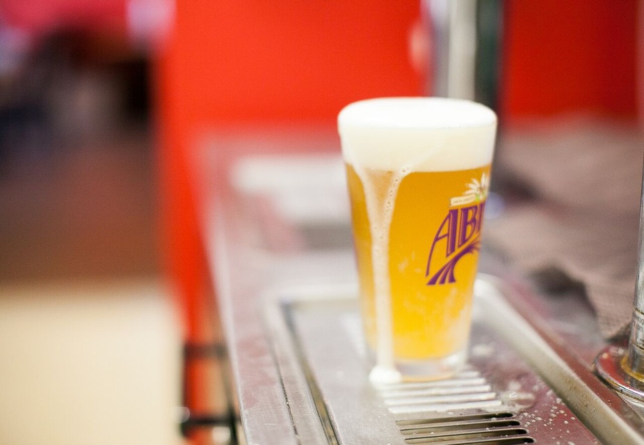 TAPS & TRIVIA, the Valentines Edition event photo