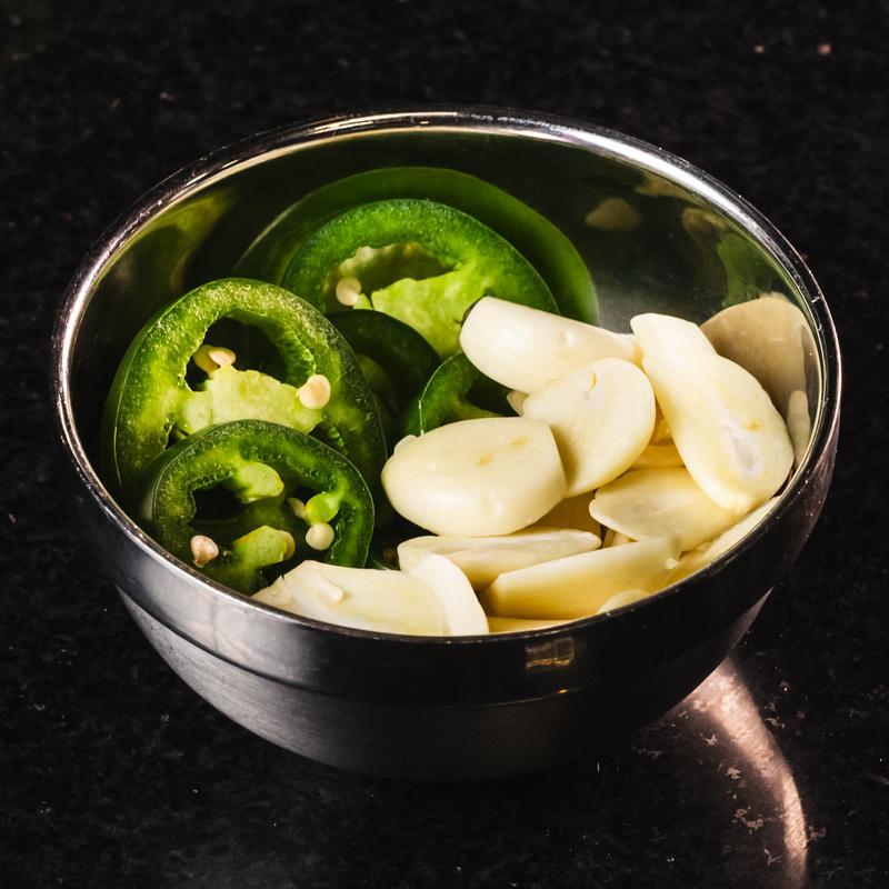 menu item 41 of 110, Garlic & Jalapenos