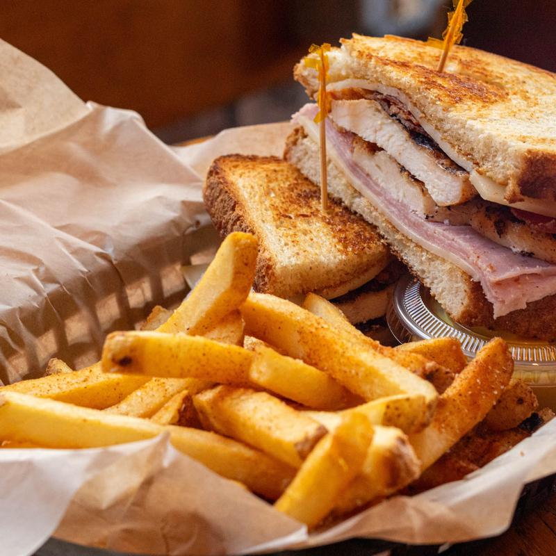 Westport Chicken Sandwich photo