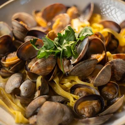 Tagliatelle with clams, close up