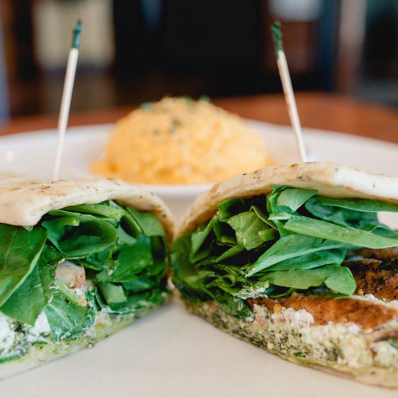 Grilled Chicken & Goat Cheese Flatbread photo