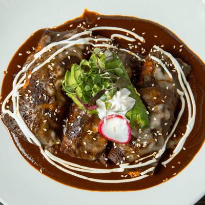 Mole Enmoladas.
