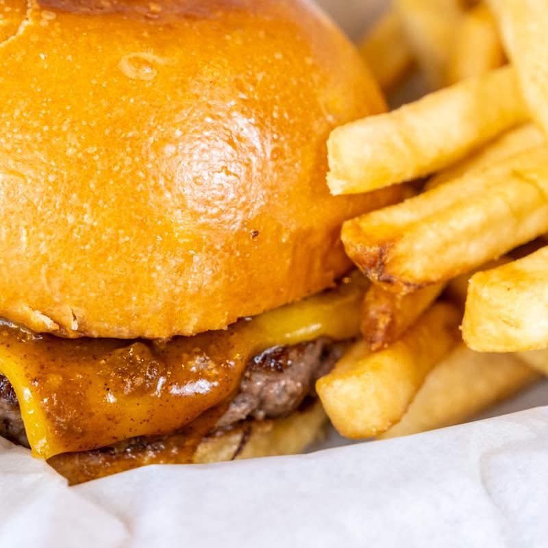 Chili Cheeseburger photo