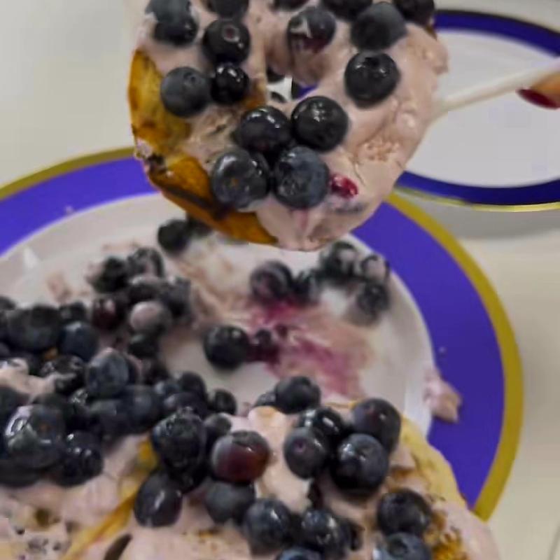 Blueberry Bagel photo