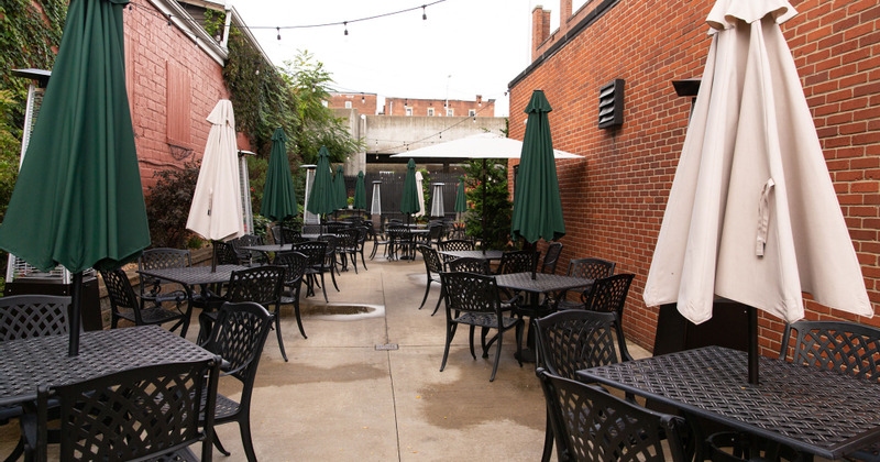 Exterior, patio