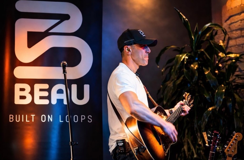 Live music: Eric Beau event photo