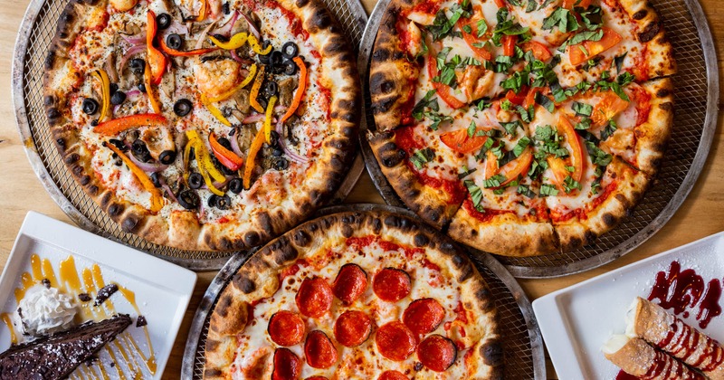 Veggie, Pepperoni and Margherita pizza served , top view