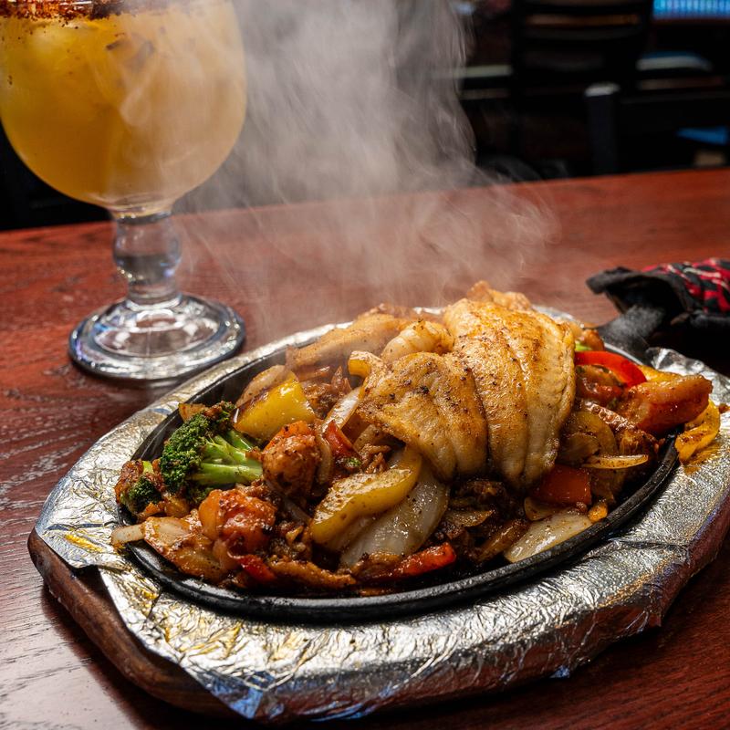 menu item 6 of 13, Fajita Hawaiianas