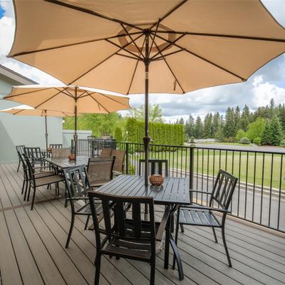 Exterior,  terrace, tables, chairs, parasols.