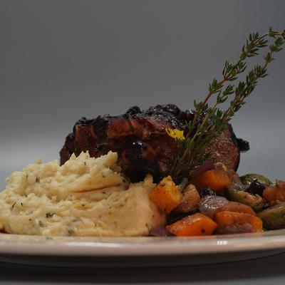 Meat dish with vegetables